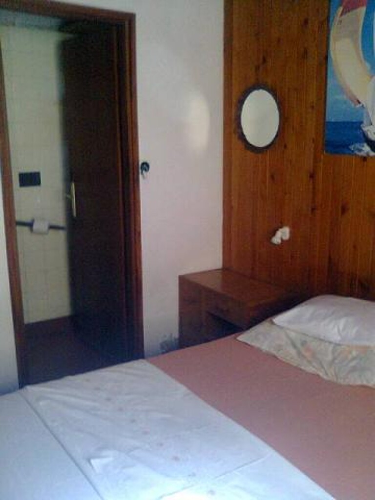Image 3823626 - 17