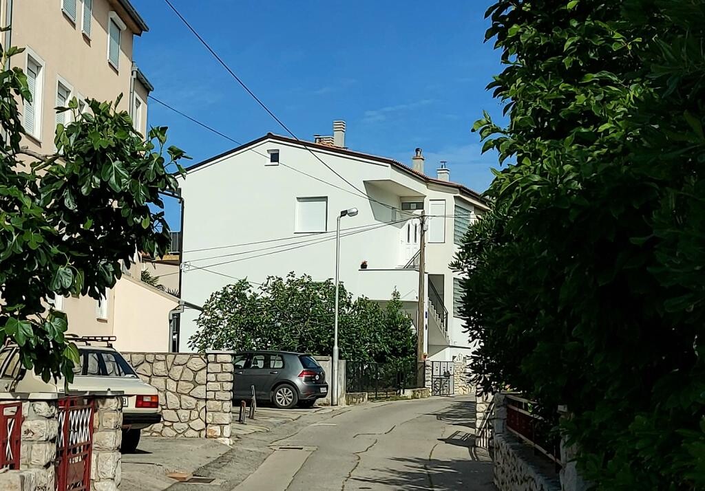 Image 3814047 - 10