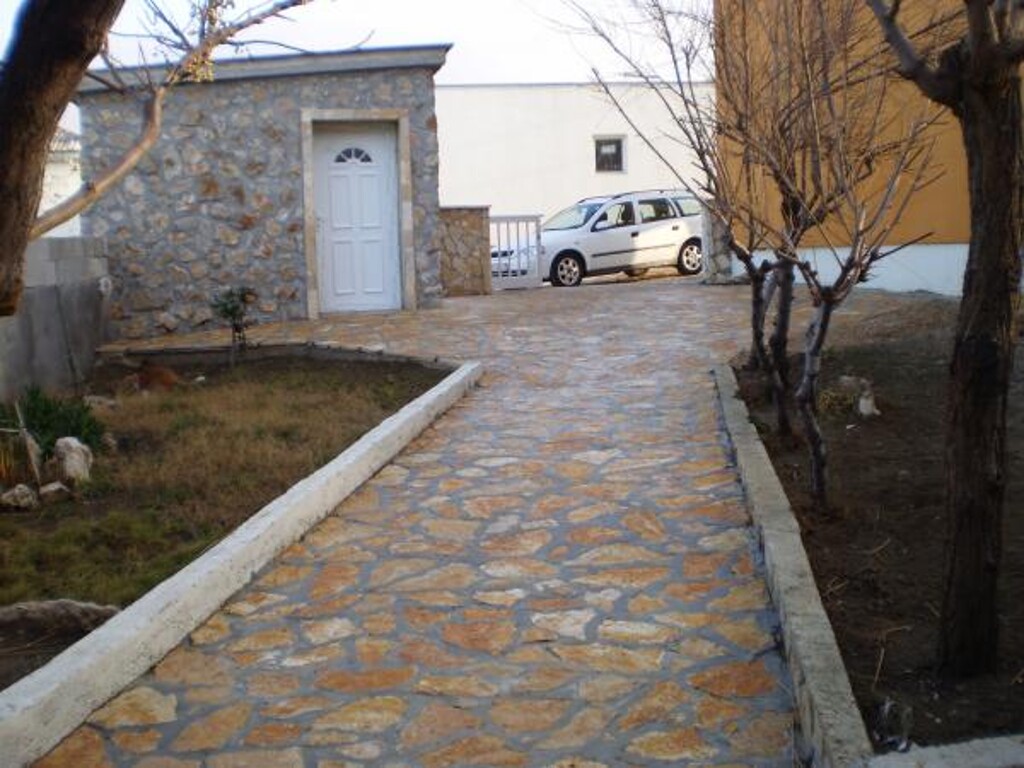 Image 3812550 - 4