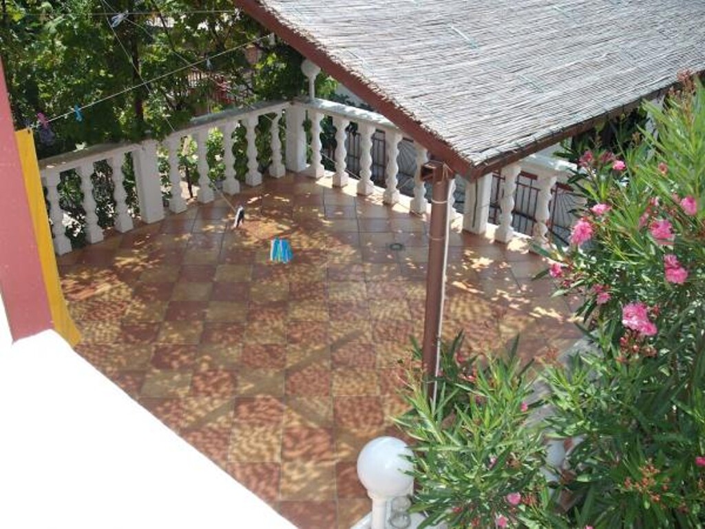Image 3811330 - 3