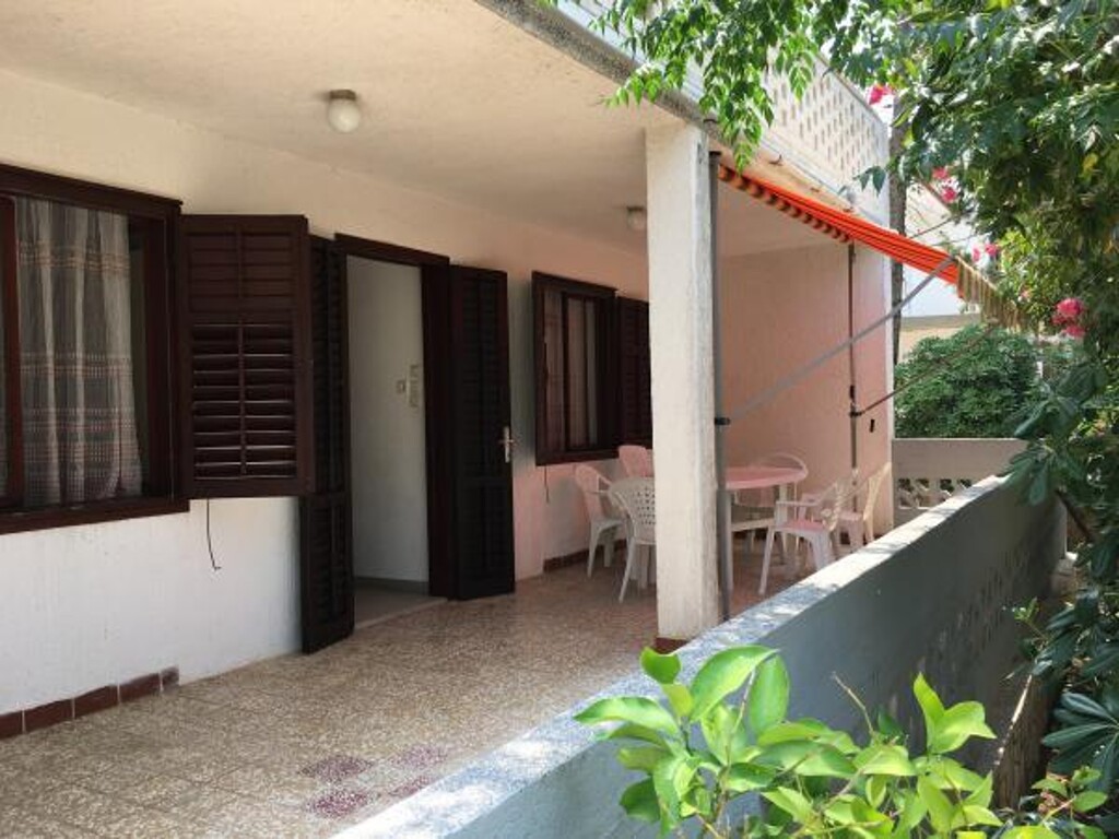 Image 3832241 - 3