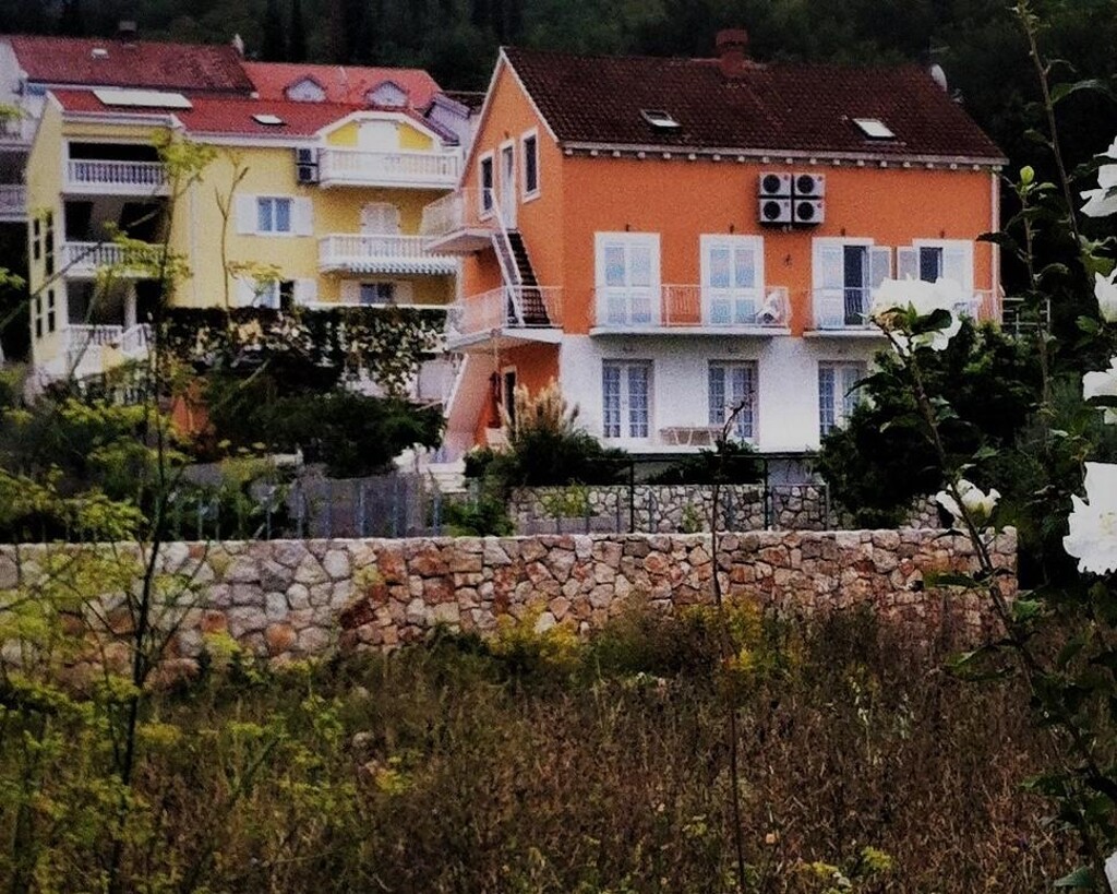 Image 3812180 - 1