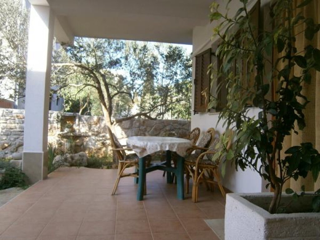 Image 3813221 - 1
