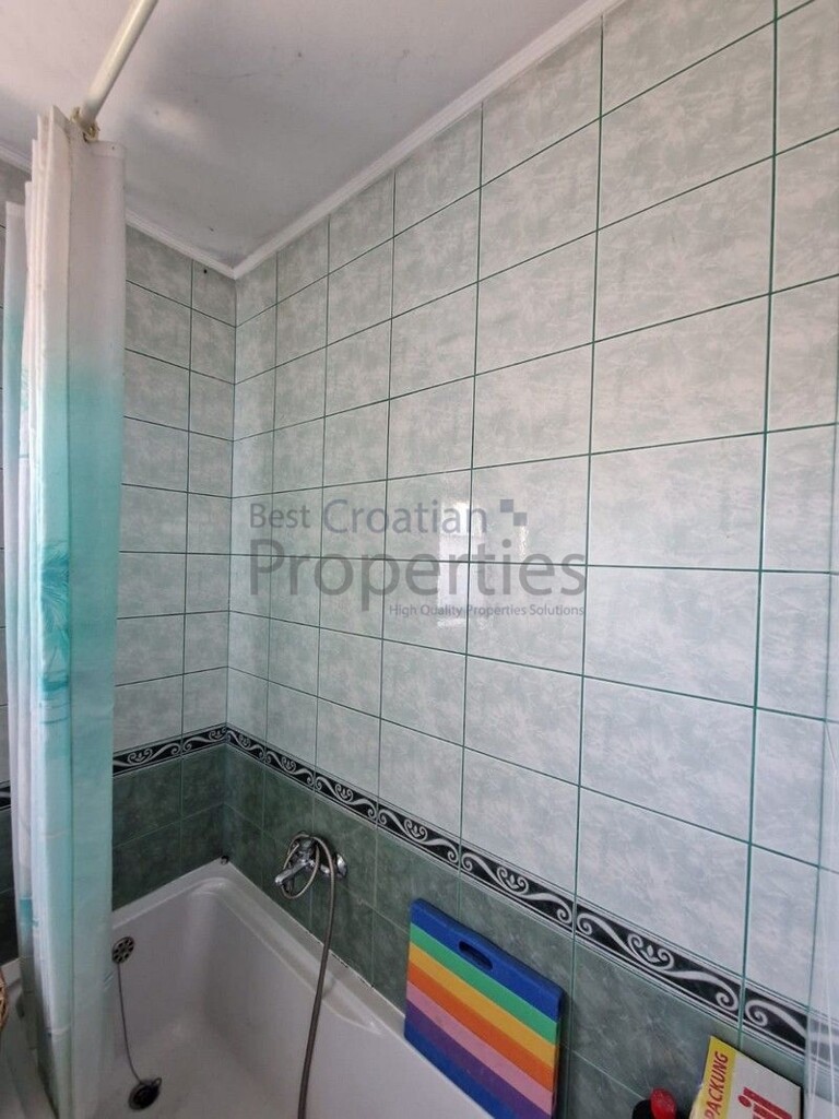 Image 9