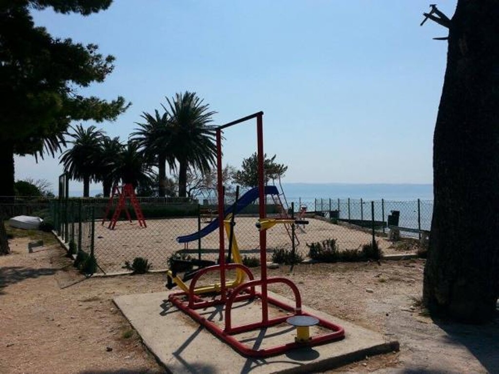 Image 3812798 - 10