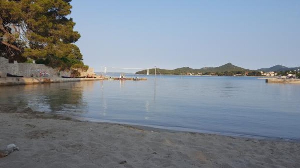 Image 3813721 - 6
