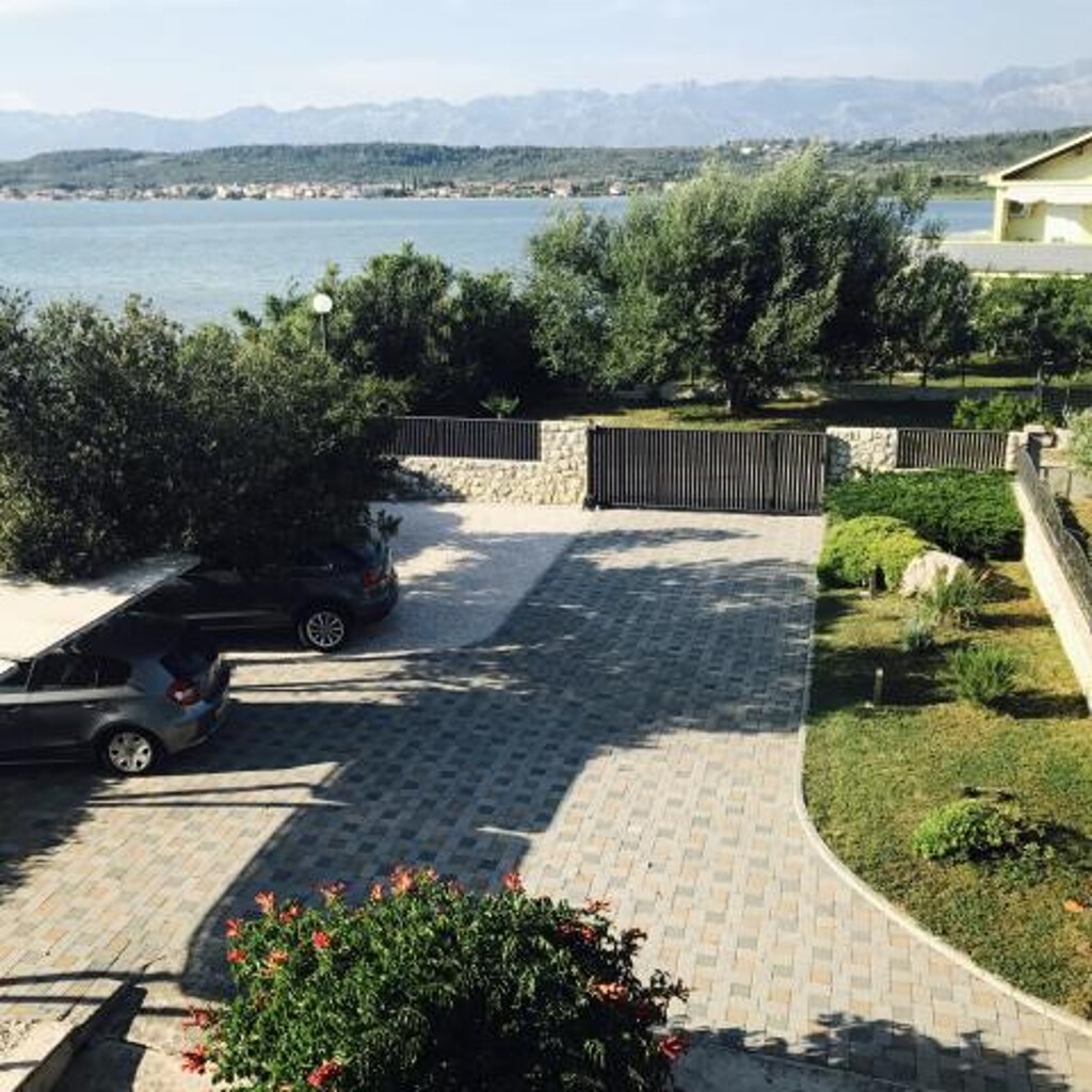 Image 3811635 - 4