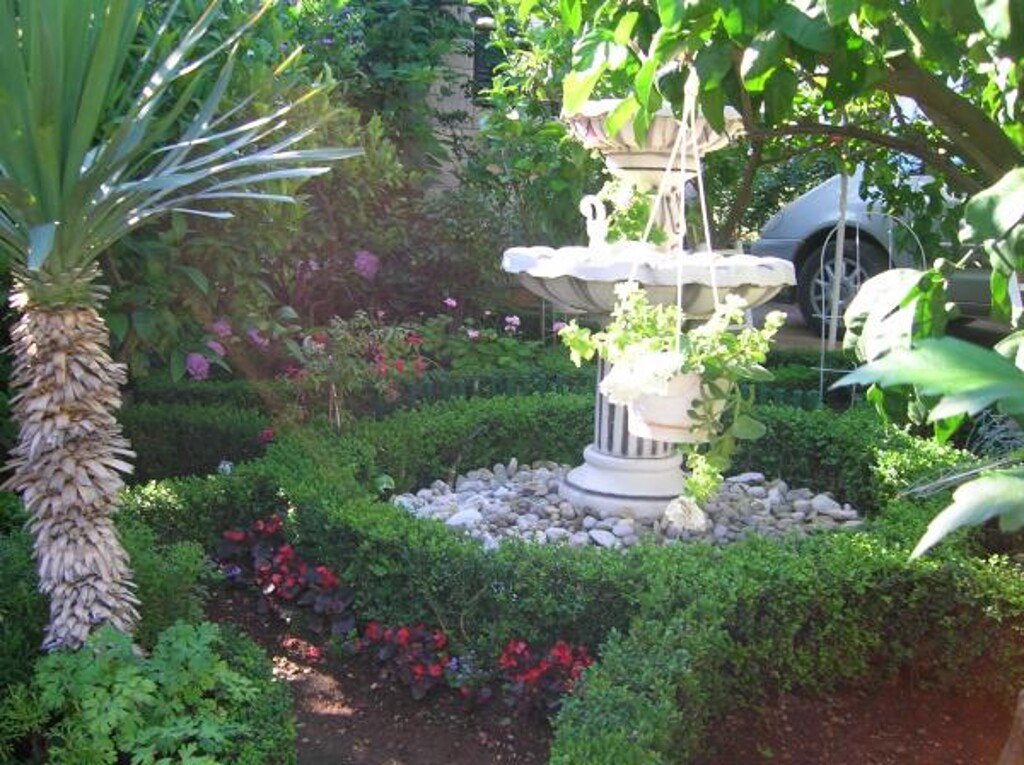 Image 3813885 - 1