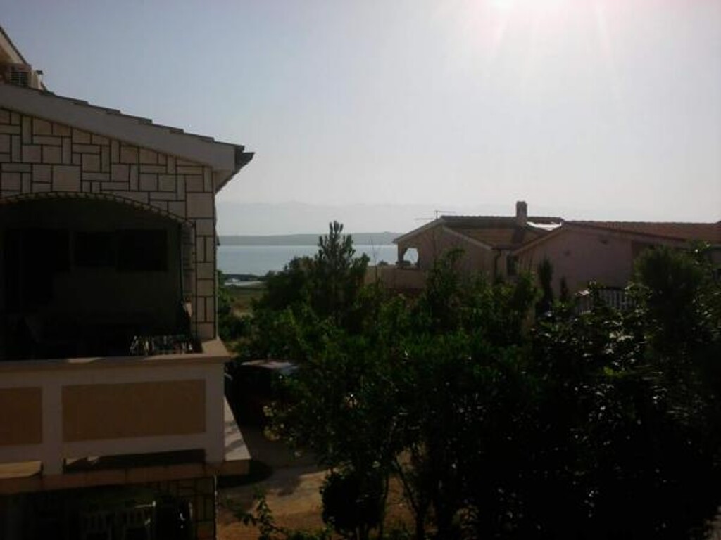 Image 3813879 - 3