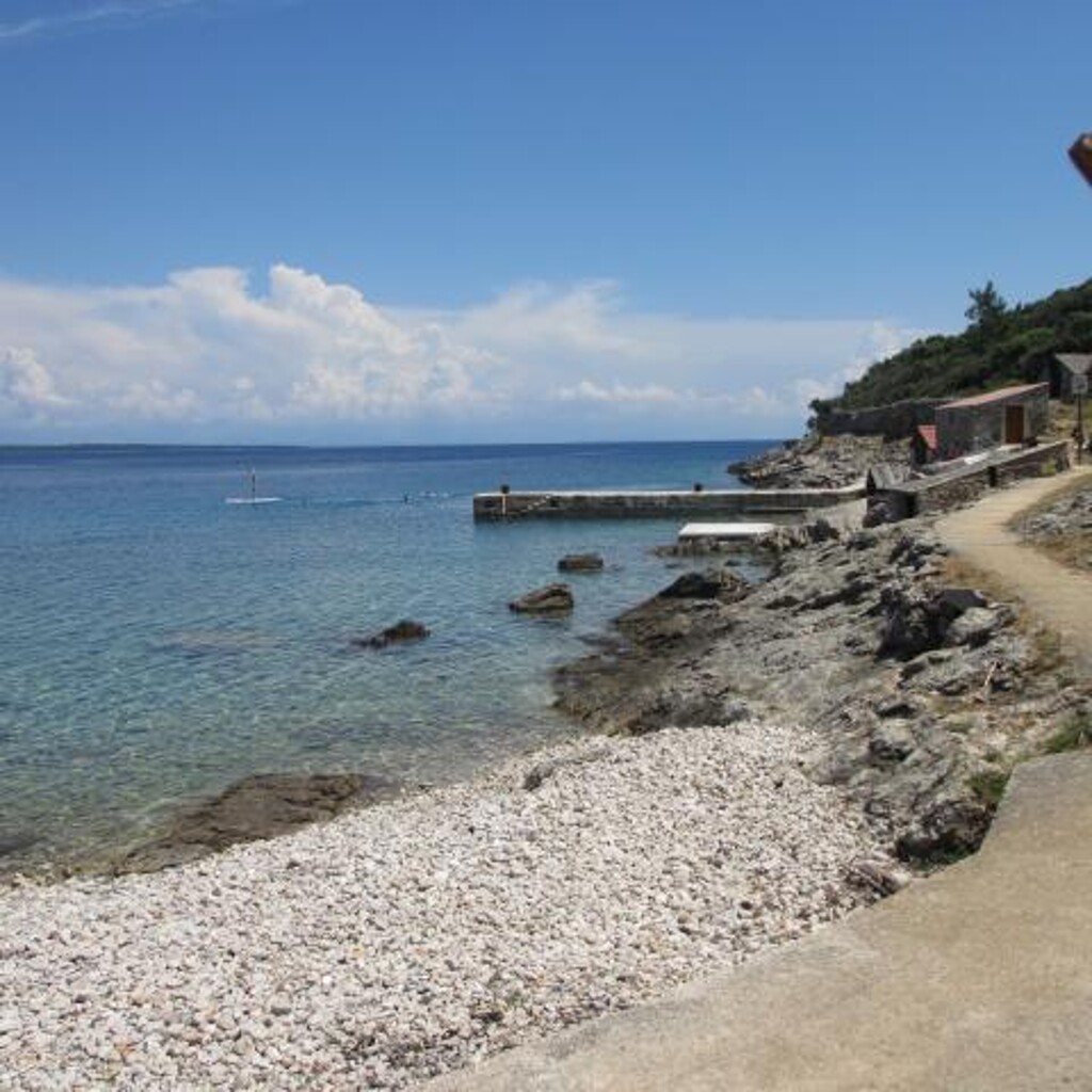 Image 3811264 - 10