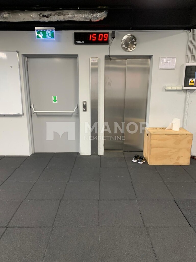 Image 4