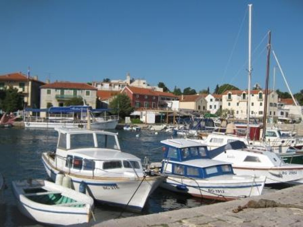 Image 3810665 - 12