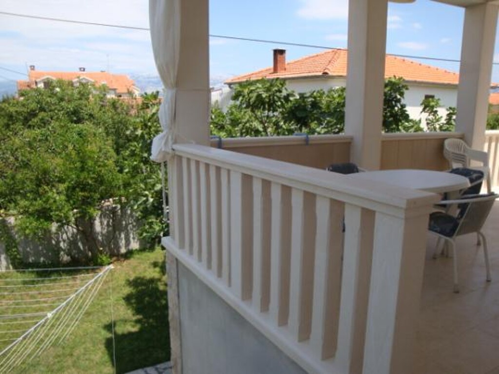 Image 3811109 - 8