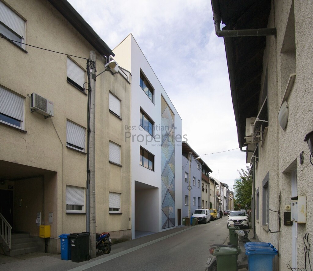 Image 6246549 - 17