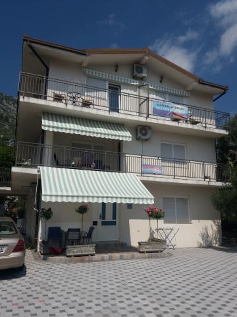 Image 3813057 - 24