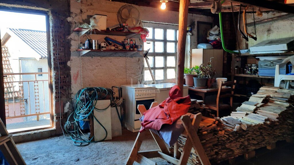 Image 12