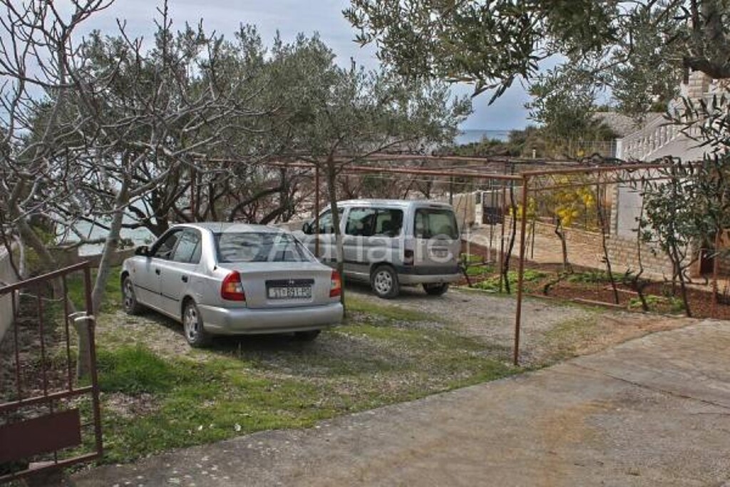 Image 3838977 - 10
