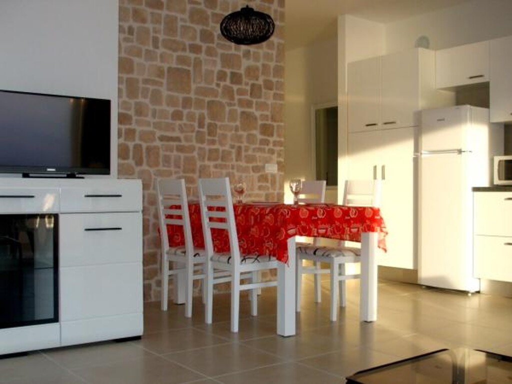 Image 3812426 - 9