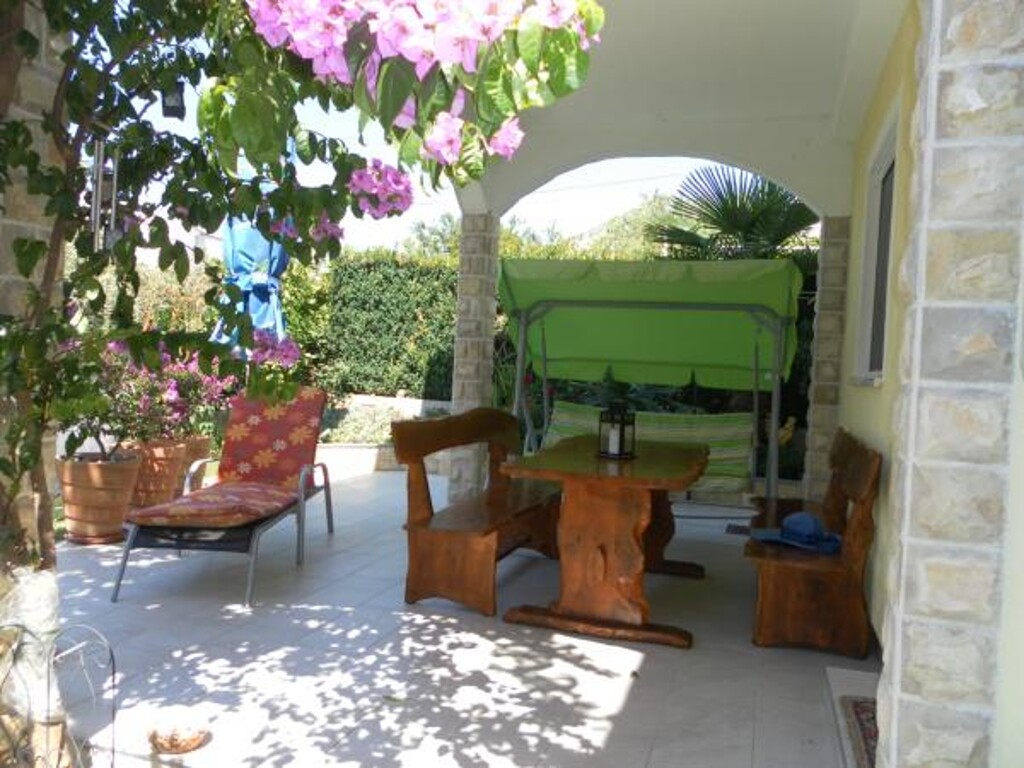 Image 3811459 - 13