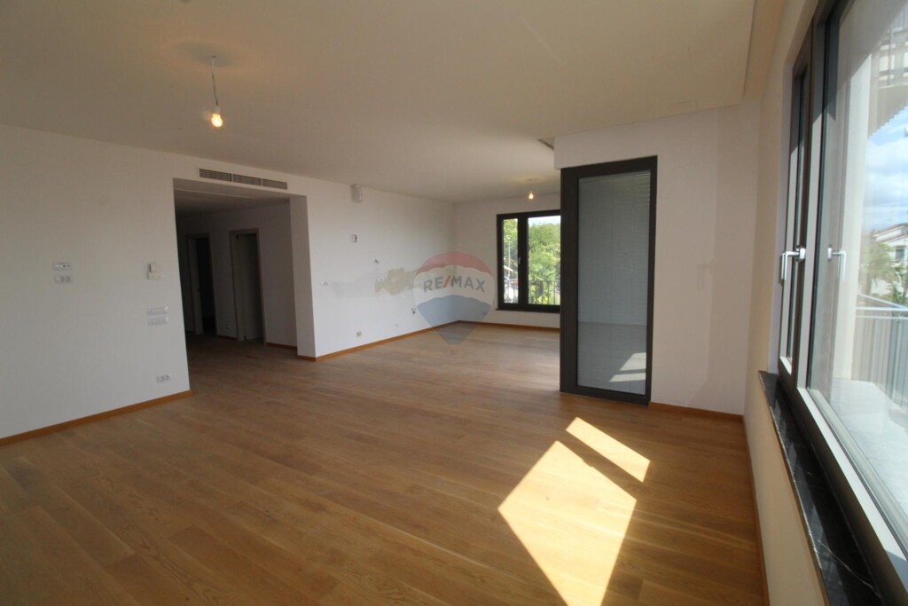 Image 5425628 - 4