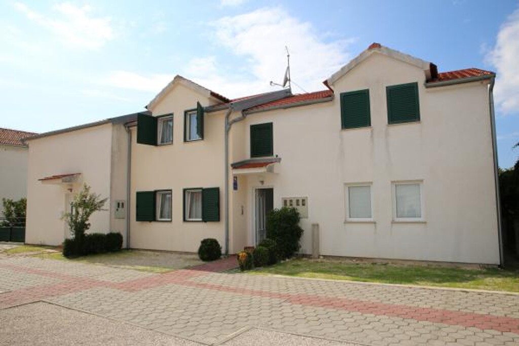 Image 3812866 - 12