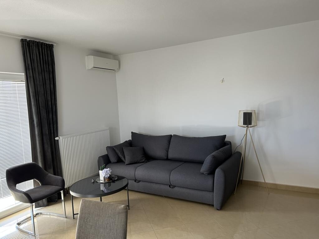 Image 3811559 - 8