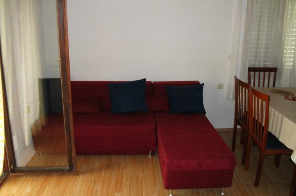 Image 3812313 - 6