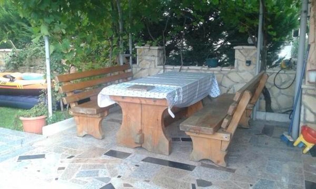 Image 3838938 - 4