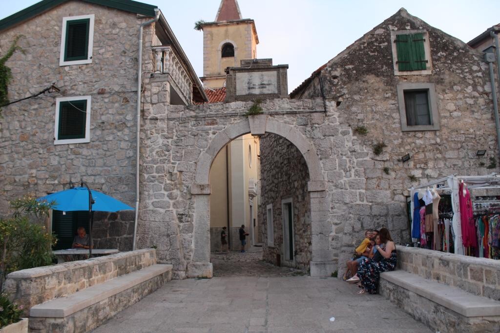 Image 3838526 - 29