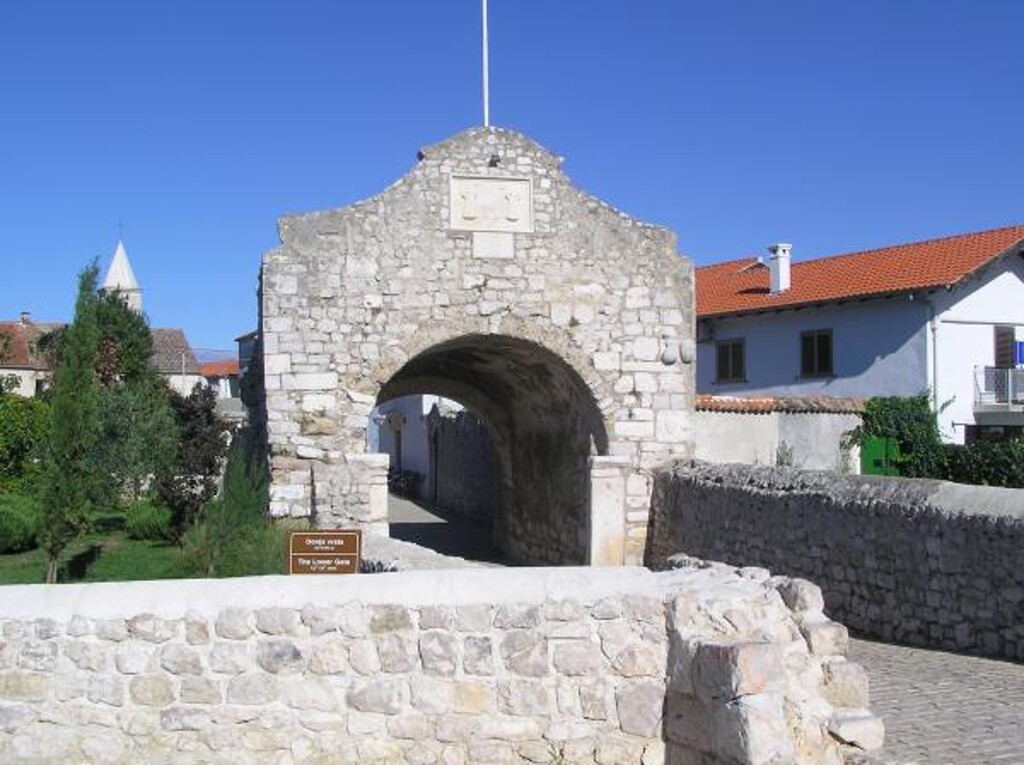 Image 3811087 - 6