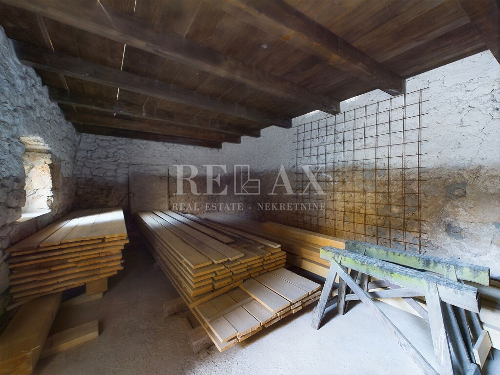 Image 18