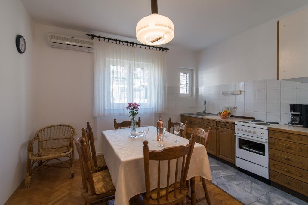 Image 3815136 - 22