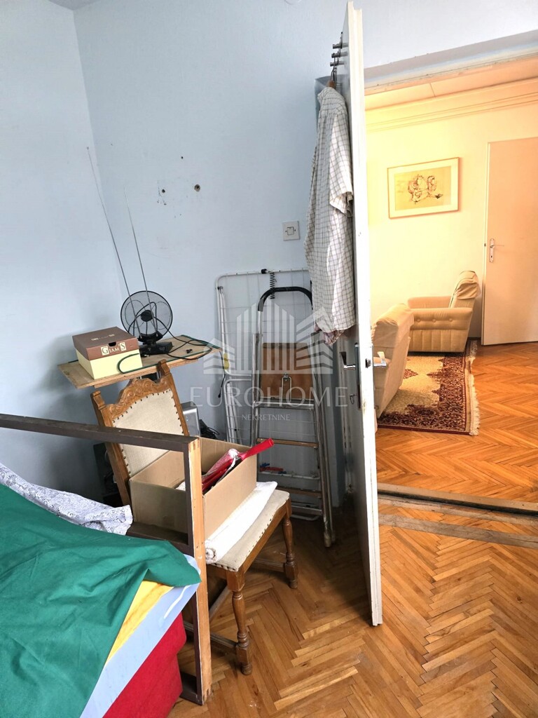 Image 9