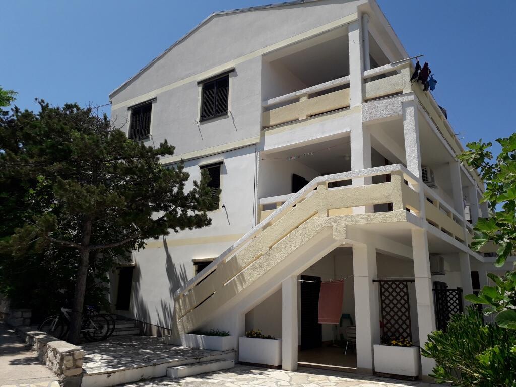Image 10