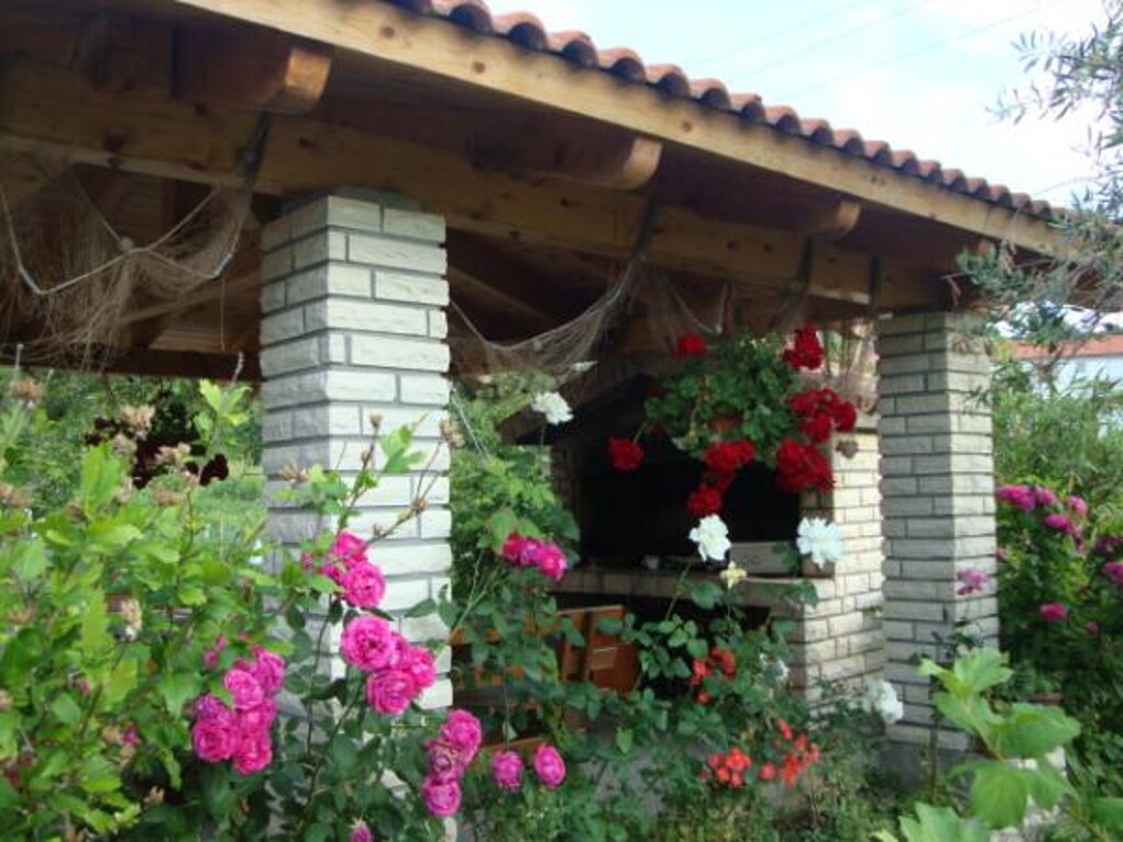 Image 3814585 - 6
