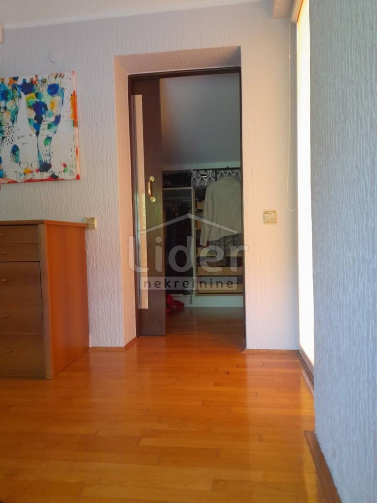 Image 22