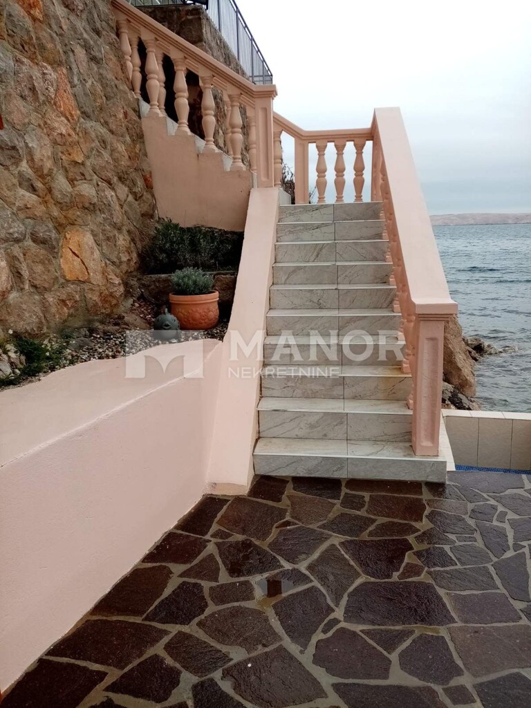 Image 14