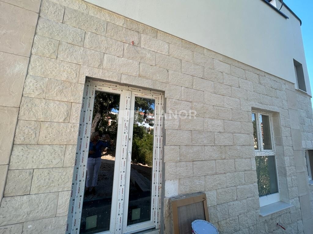 Image 13
