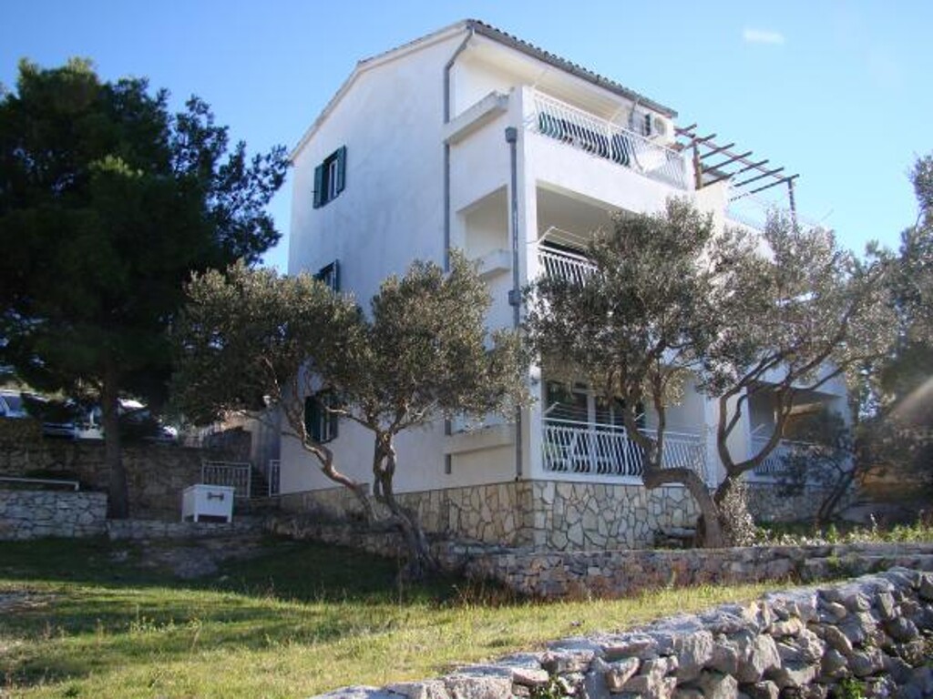 Image 3813335 - 1