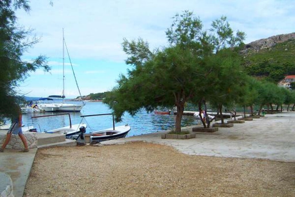 Image 3811765 - 5
