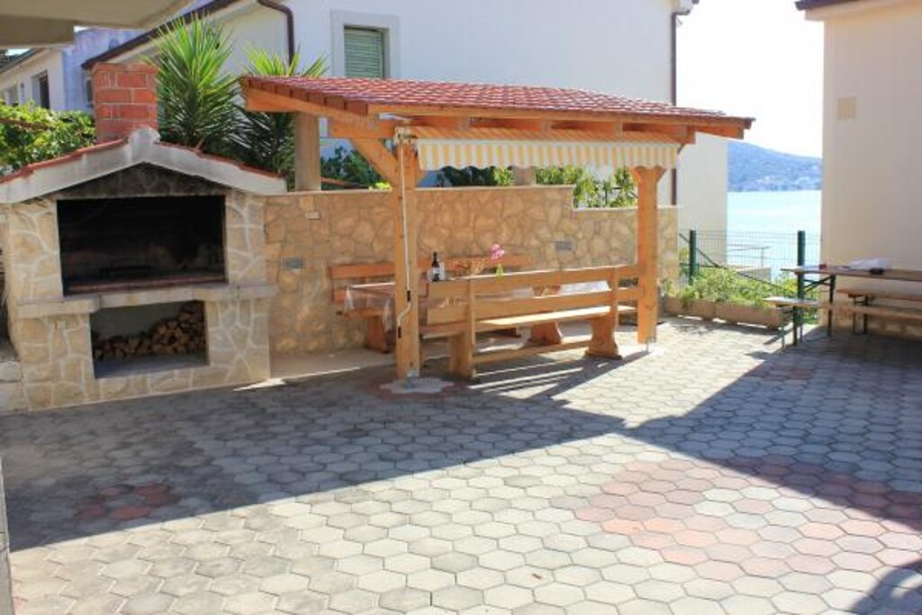 Image 3838740 - 8