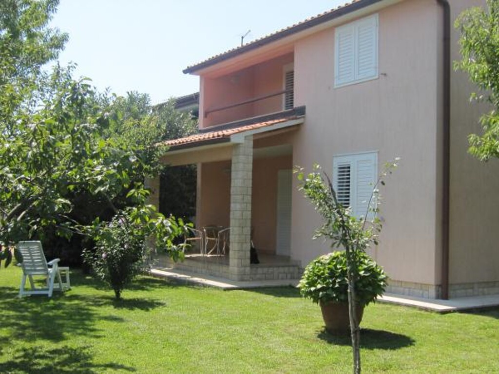 Image 3812149 - 1