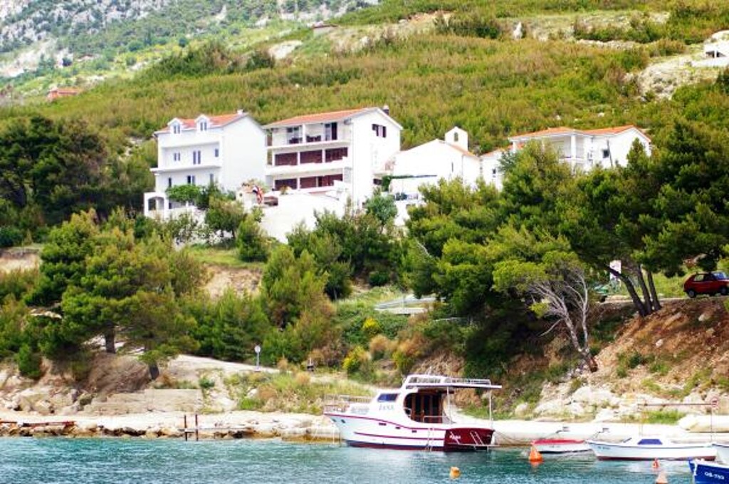 Image 3812705 - 19