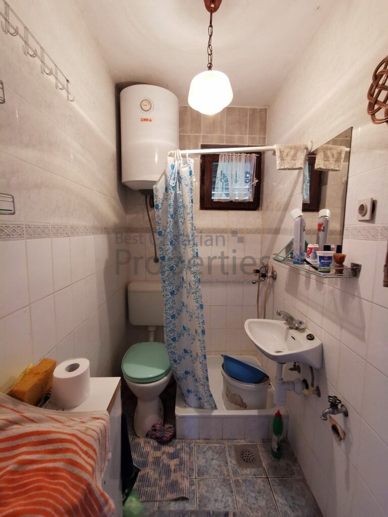 Image 12