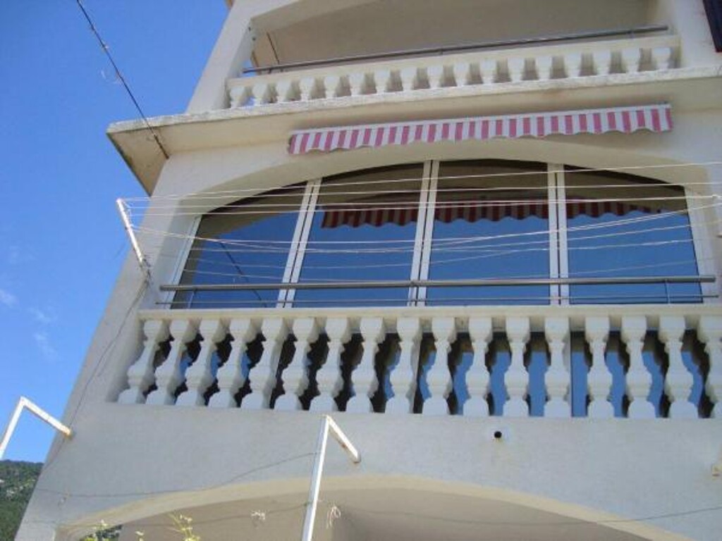 Image 3811880 - 2