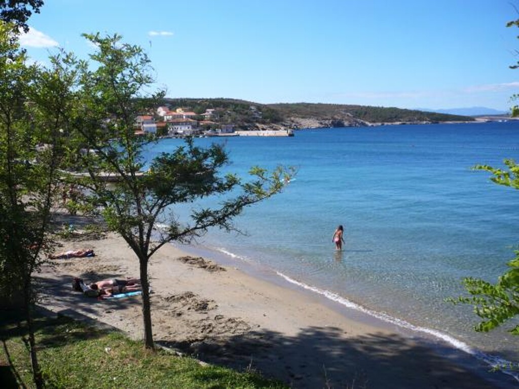 Image 3810732 - 29