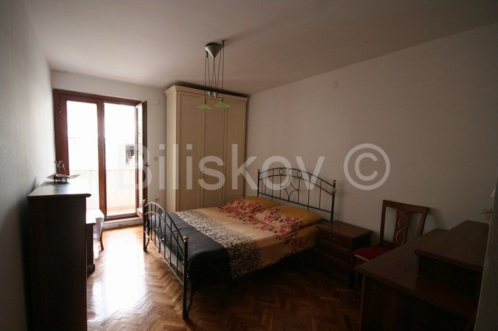 Image 3499605 - 7