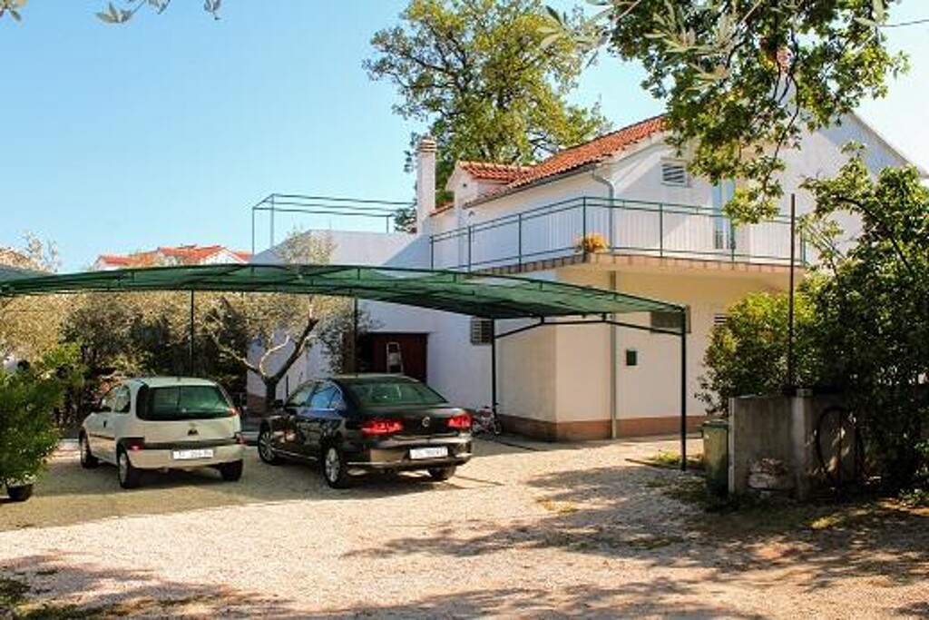 Image 3814558 - 11