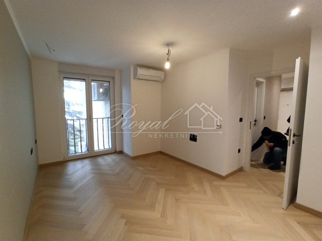 Image 8