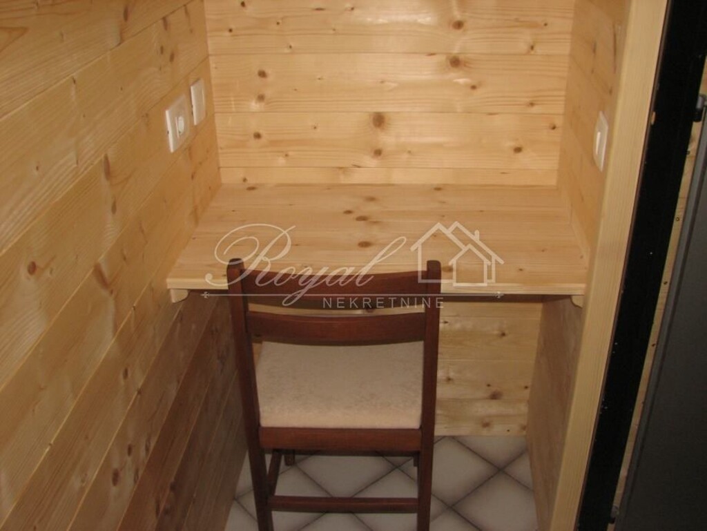 Image 12